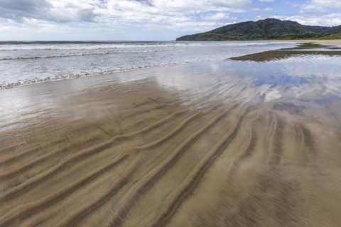 Costa Rica, Guanacaste, Playa Grande, Empty beach at low tide