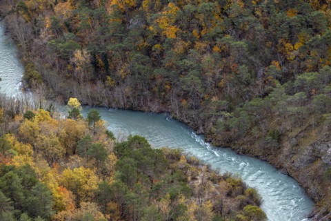 Verdon River crossing Verdon Gorge in Autumn, Gorges du Verdon, Provence, France.