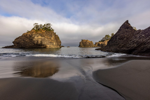 Sea stacks along Oregon coast. Gold Beach, Oregon, United States