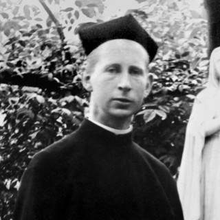 Père Frank Browne