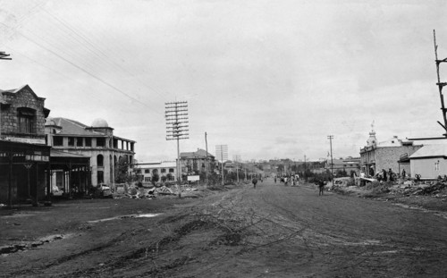 Sixth Avenue, Nairobi. Sixth Avenue, the principal thoroughfare of Nairobi and site of the post