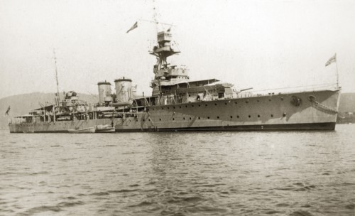 HMS Danae. Light cruiser HMS Danae, one of the ships that participated in the world cruise of the