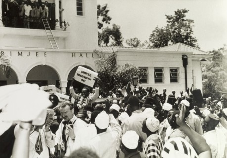 Complete independence, Tanzania 1961. Official publicity shot for the Tanganyikan government. Dr