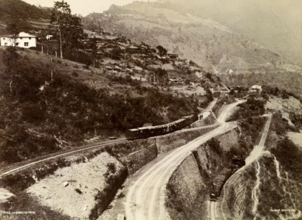 The 'Gayabari Reverse'. View of the 'Gayabari Reverse' on the Darjeeling Hill Railway. West Bengal,