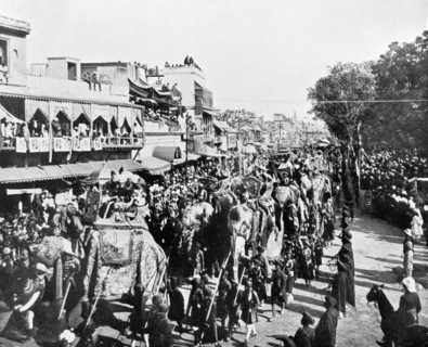 Procession through the Chandni Chowk. Crowds line the Chandni Chowk ('Silver Road') to watch the