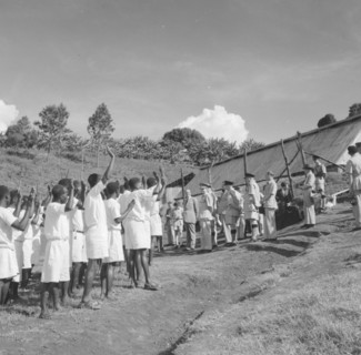 Lennox-Boyd meets Kenyan detainees. Alan Tindal Lennox-Boyd (1904-1983) meets Kenyan detainees