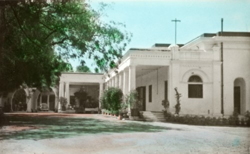 Laurie's Hotel, Agra. Exterior shot of Laurie's Hotel. Agra, United Provinces (Uttar Pradesh),