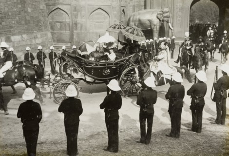 Procession of state entry at the Coronation Durbar. Queen Mary enters the Delhi Fort in the