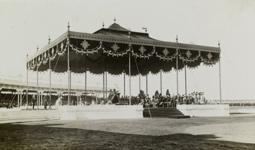 Begum of Bhopal pays homage. Nawab Sultan Jahan Begum (1858-1930), the Muslim ruler of Bhopal, pays