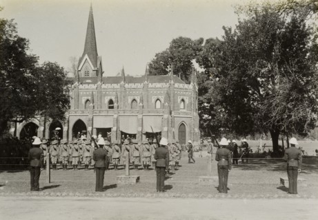 Inspection of the Bihar Light Horse. King George V (r.1910-36) inspects the Bihar Light Horse