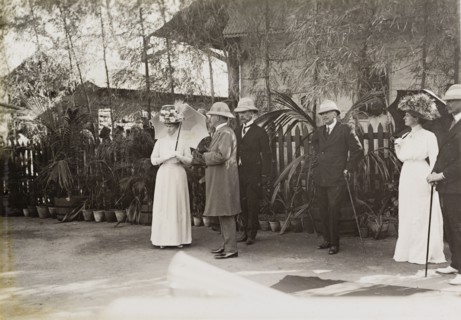 Queen Mary at Nagpur station. Queen Mary and other members of King George V's royal entourage wait