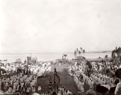 Union Parliament celebrations in Cape Town, 1910. A pageant is held to celebrate the opening of the
