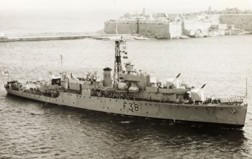 HMS Cygnet, Malta. British naval ship, HMS Cygnet, leaves the Maltese port of Valetta. Valetta,