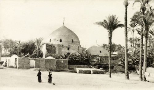 Mosque in old Cairo. A dome-shaped mosque located in the old part of Cairo city. Cairo, Egypt,