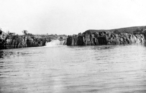 Waterfall at Hlangwani. A small waterfall cascades into the Tugela River near Hlangwani. This