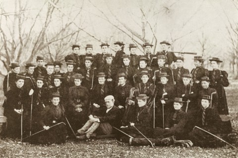 New Zealand ladies' golf teams. A photograph printed in 'The Sketch' newspaper features women from