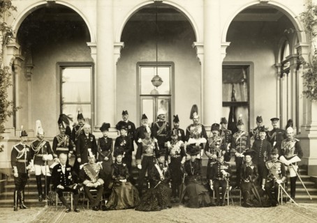 The royal entourage at Melbourne, 1901. Portrait of the Duke and Duchess of Cornwall and York