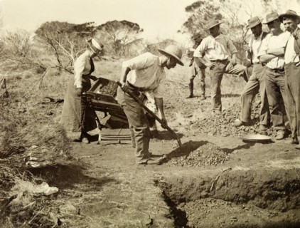 The Lawleys at Laverton gold fields. Sir Arthur Lawley, Governor of Western Australia, shovels