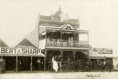 A main street in Coolgardie. A colonial building, perhaps a hotel, located on a main street of