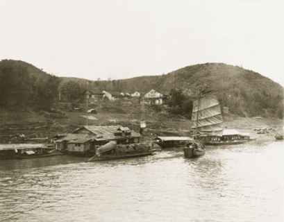 A 'likin' station on the Xijiang River. A 'likin' (Chinese provincial tax) station on the banks of