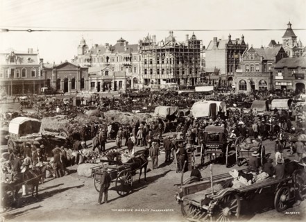 Open-air market in Johannesburg. Crowds throng an open-air market in Johannesburg. Johannesburg,