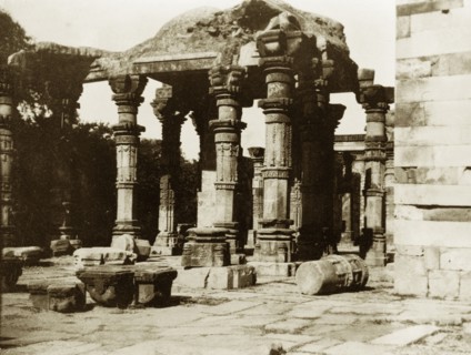 Hindu temple at the Qutb Minar complex. The remnants of a ruined Hindu temple, part of the Qutb