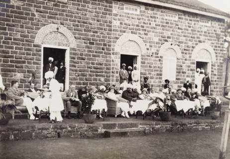 Maharajah of Kolhapur hosts the Acting Governor of Bombay. The Acting Governor of Bombay, Sir Henry
