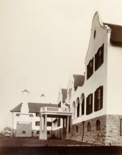 Government House in Pretoria. The front entrance to Pretoria's Government House, designed by