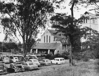 Memorial service for King George VI, Nairobi. A congregation of mourners sit on chairs outside All