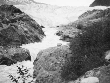Mendenhall Glacier, Alaska. View of the Mendenhall Glacier, an expansive glacier extending from the