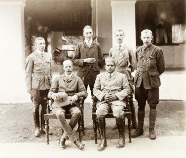 Group portrait of Governor of Madras and Elaya Rajah of Nilambur . Group portrait of Sir Arthur