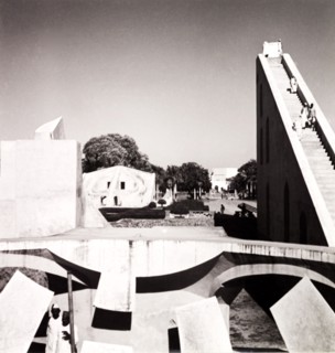 Yantra Mandir, Delhi. Visitors climb a staircase leading to the giant equinoctial dial at Yantra