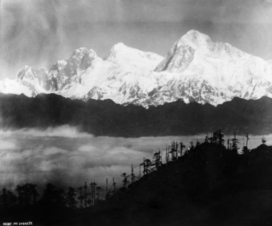 Mount Everest, circa 1919. View of the snow-capped peaks of Mount Everest, the highest mountain in