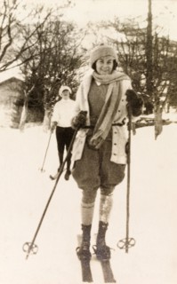 Skiing in Eastbourne. Beryl Phelps, wrapped warmly in a woollen hat, scarf and gloves, skis with