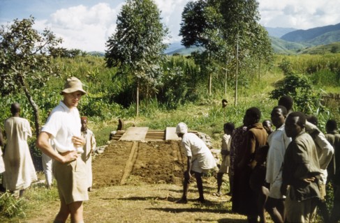 Bridge-building in Toro'. An ADC oversees a community development project to build a new bridge.