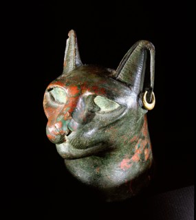Brass head of a cat
