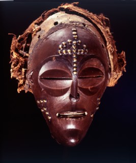 Dance mask of a type known as Mwana Pwo, regarded as an idealised depiction of a beautiful young girl