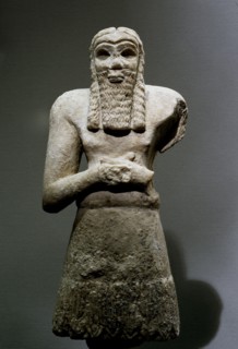 Statuette of a praying figure