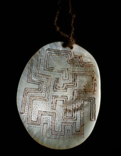 Mother of pearl pendant