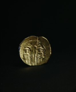 A gold hyperper