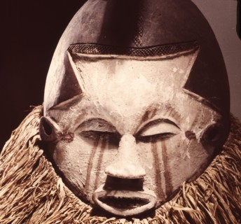 Hemba mask used in ceremonies of the Suku people, it has the power to heal, to promote success in hunting and to deflect evil