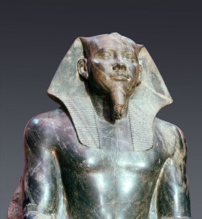 A statue of King Chephren