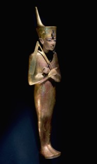 One of the many shabti from the tomb of Tutankhamun