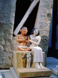 A statue of a family group