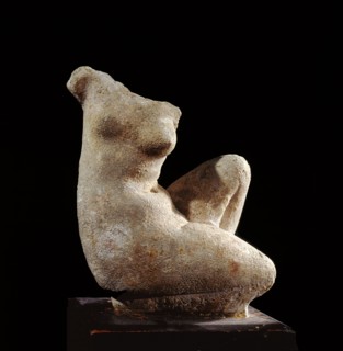 Torso of a statue of a kneeling woman, probably a copy of a bathing Aphrodite