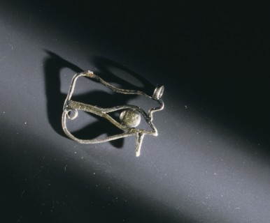 Wedjat eye amulet