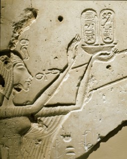 A detail of a relief showing Nefertiti worshipping the Aten