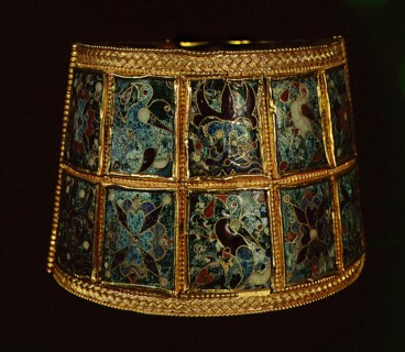 Arm bands made from two hinged pieces of gold with coloured cloisonne enamels set in panels all round