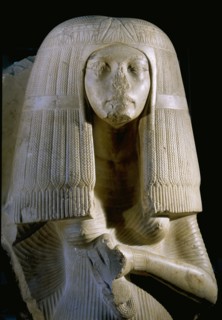 Upper section of a statue of the wife of Nakhtmin