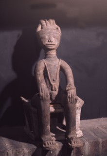 Like the more common heads, these fired clay figures were erected in memory of members of the royal lineage in the southern Akan region